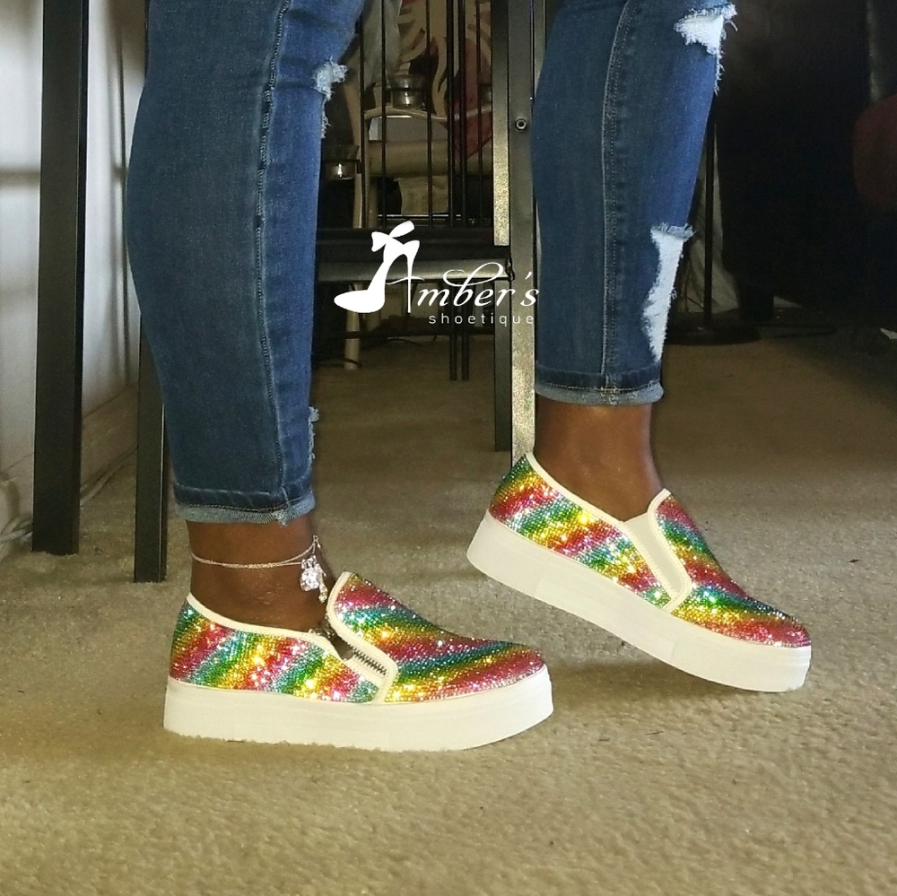 Sneakers - Picture 2 of 4
